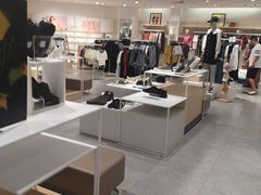 -hotwind热风(民盈山国贸店)