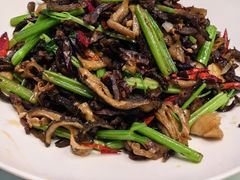 -哈啾嗨·新概念蒙餐(红星新城店)