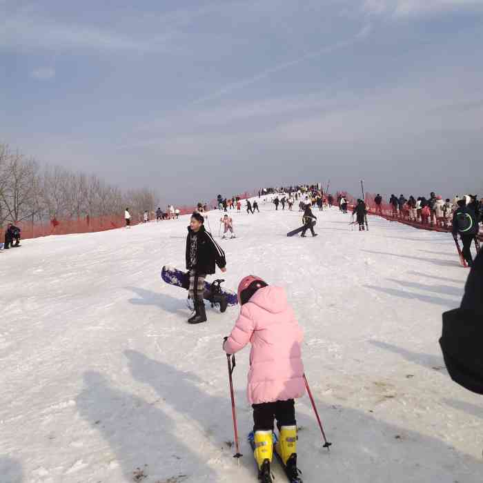 赣榆潜园滑雪场图片