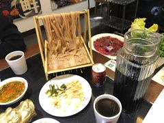 -重庆德庄火锅(体育中心店)