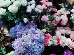 -谷莠子花艺气球派对·绿植造景·花艺沙龙(东海缤纷天地店)