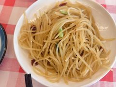 -洪霞餐馆·川菜·鲜货现炒(两江春城店)