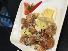 菠萝油条虾-鹿港小镇(金虹桥国际中心店)