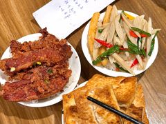 -九头鹰家宴(岳家嘴店)