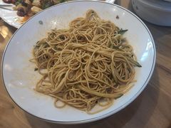 -严记小天府酸菜鱼(西四路店)