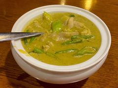 青咖喱鸡肉-明泰谷泰国餐厅(正大广场店)
