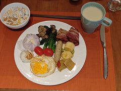 -厦门海沧正元希尔顿逸林酒店開全日餐厅
