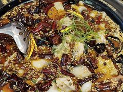 -渔语鱼酸菜鱼新川菜(来福士店)