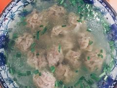 牛肉馄饨-老新隆牛肉锅贴(新街口店)