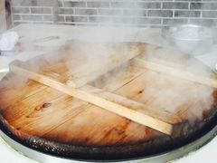 -王老六铁锅炖鱼(长春路店)
