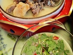-一个勺子新疆锡伯主题私房菜(红墙巷49号院店)