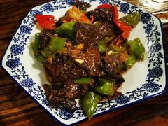 野山菇炒五花-卧龙堡客栈·中餐厅(古北水镇店)