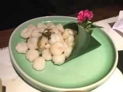 龙井虾仁-卯时·龙光雅宴·精致锡帮菜(惠山古镇店)