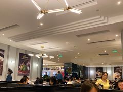 -港丽餐厅(高德置地店)