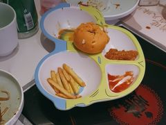 -黄记煌三汁焖锅(新佳丽江汉路店)