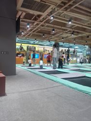 -反弹蹦床公园·运动乐园·团建·亲子派对(深圳观澜湖店)