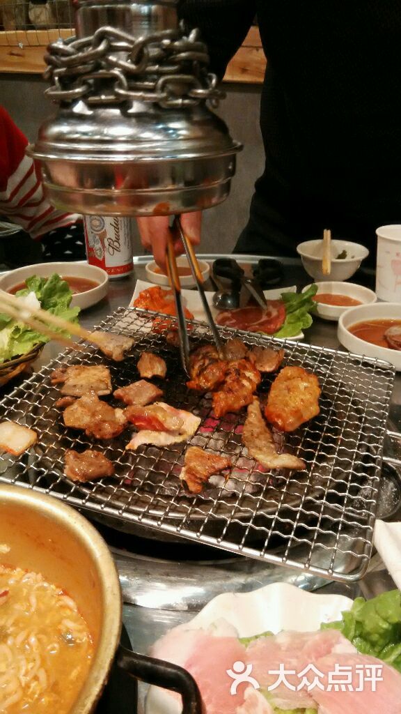 汉城火炉韩式碳烤图片 - 第1张