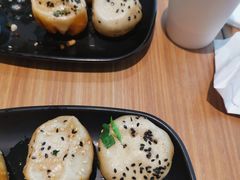 -小杨生煎(金山百联购物中心3楼店)