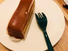 -星巴克臻选(杭州嘉里中心1F店)