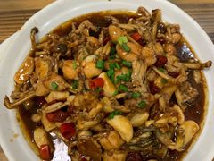 红烧青蛙-老丁鸭脚餐厅