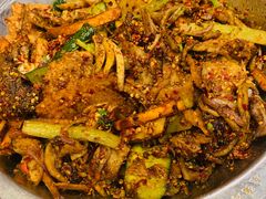 -嘎嘎鸭下巴·爆辣干锅(明教寺店)