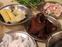 -月圆火锅(宁海东路二店)