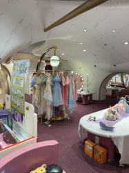 -奈尔宝·国风主题儿童乐园·亲子餐厅(豫园商城店)