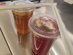 -蓉三少冒烤鸭·四川小吃集(北京首店)