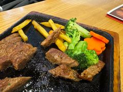 -菲滋意式餐厅(金华银泰城店)