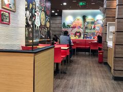 大堂-达美乐比萨(商城路店)