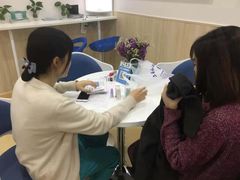 -上海大学附属上海和平眼科医院