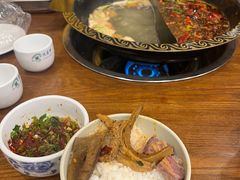 -金鼎雪山牦牛杂火锅(理县总店)