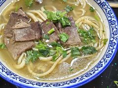 -十二忠手拉面(五福店)