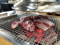 -肉甲韩国木炭烤肉(新壹街1店)