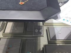 -梵克雅宝(国贸商城店)