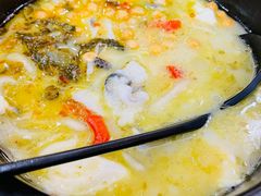 老坛酸菜鱼米线-阿香米线(天津凯德餐厅店)