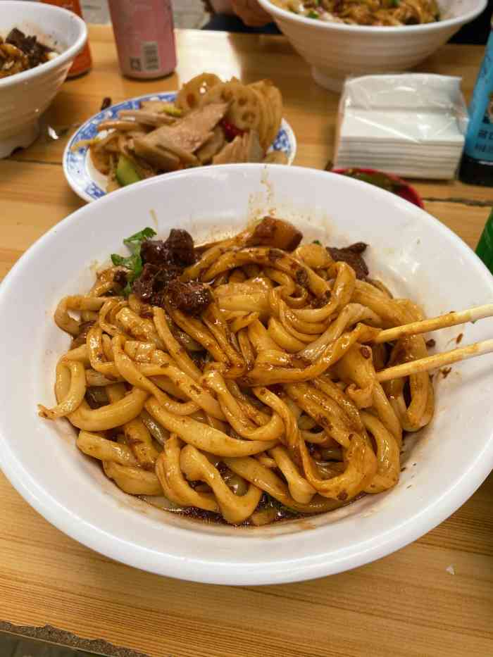 武乡人家黄酱面馆(体育路店)