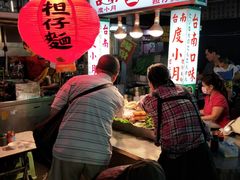 -六合夜市