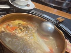 -阿山卓·野生菌火锅·纳西火塘烤肉