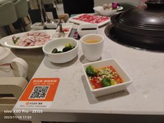 -四季缤纷椰子鸡(梅溪新天地店)