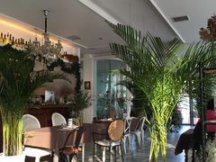 -MOMENT湖景餐厅(解放路店)