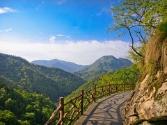 -燕子河大峡谷天坑仙境