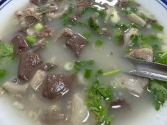 -何记羊汤馆(丽水佳源店)