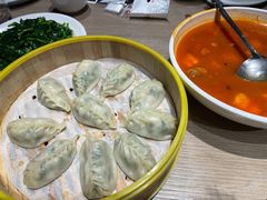韭菜鲅鱼蒸饺-日进一片海.生腌海鲜火锅.宵夜烧烤(三里屯总店)
