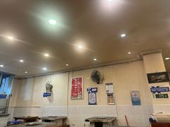 -重庆风光老灶火锅城(同德广场店)