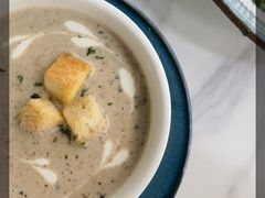 野菌忌廉汤-拾挚扒房(招商花园城店)