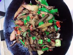 -建辉湖南土菜馆(南大街店)