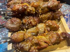-乡村馕坑肉·烧烤·新疆菜·本地人更爱吃(阿勒泰首店)