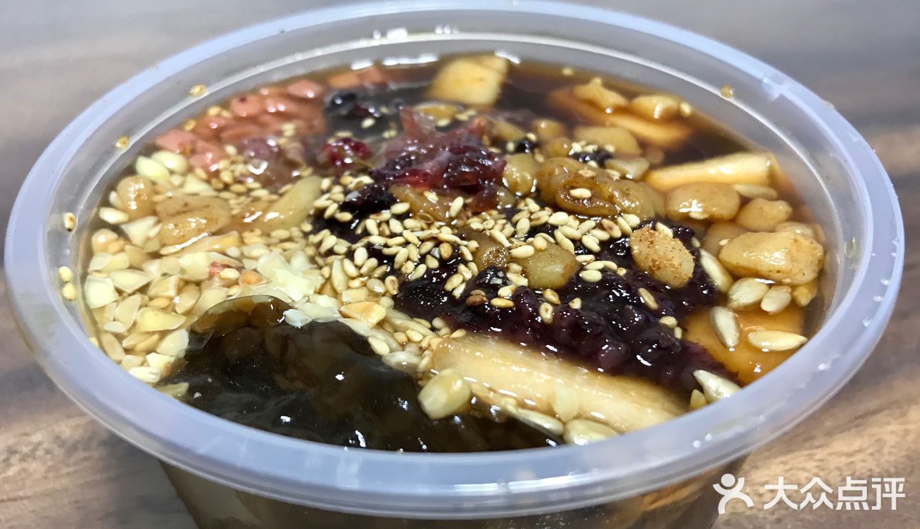 刚吃完火锅就想整碗冰粉