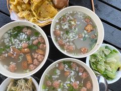 -何胖子丸子汤(南海街店)
